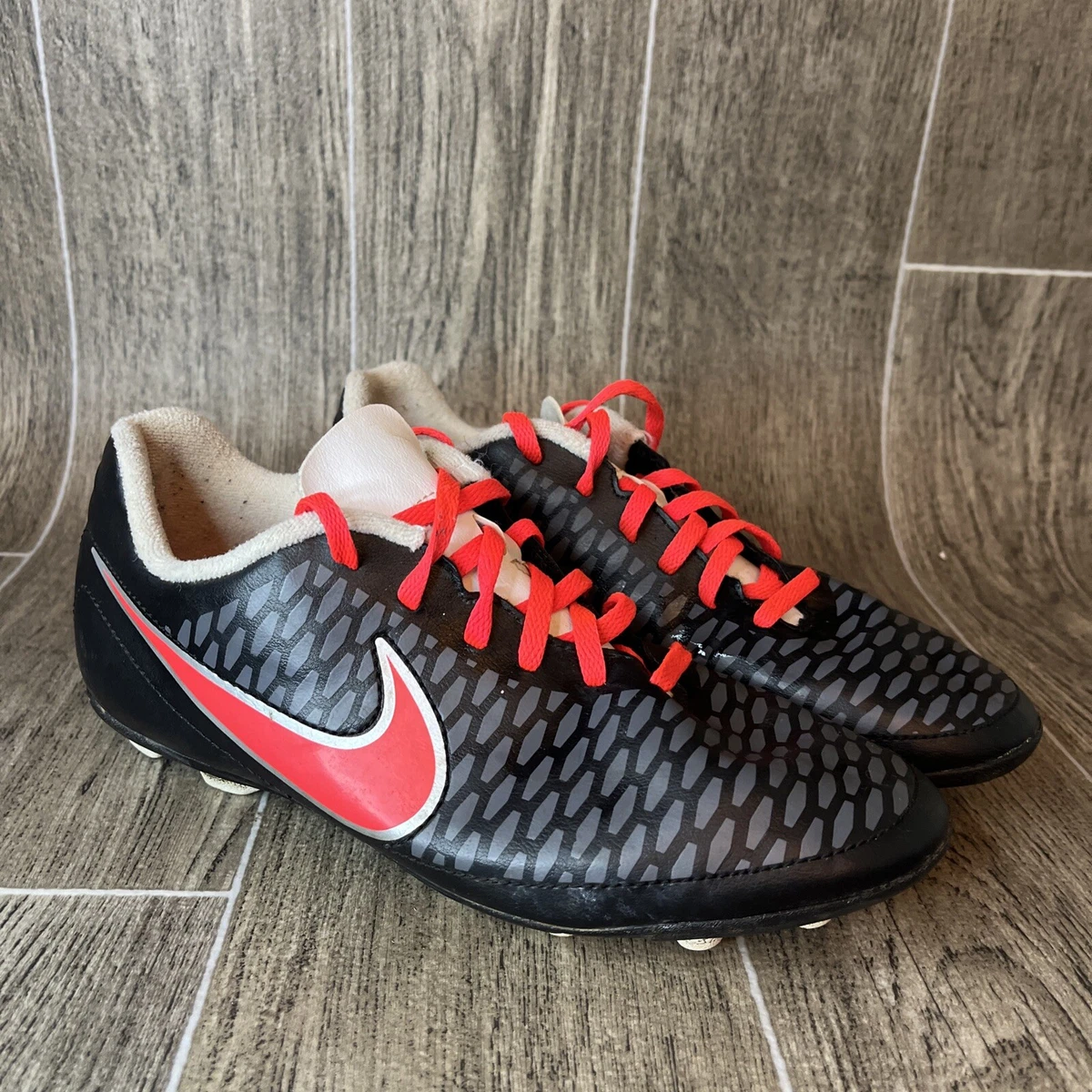 Red cheap nike magista