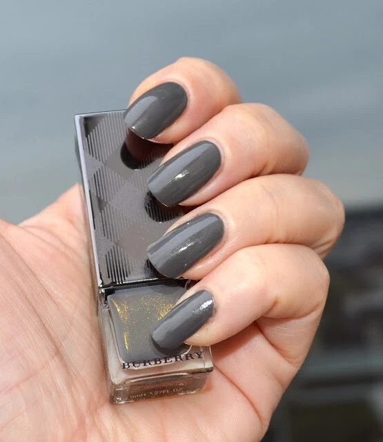 Burberry uñas clearance uk