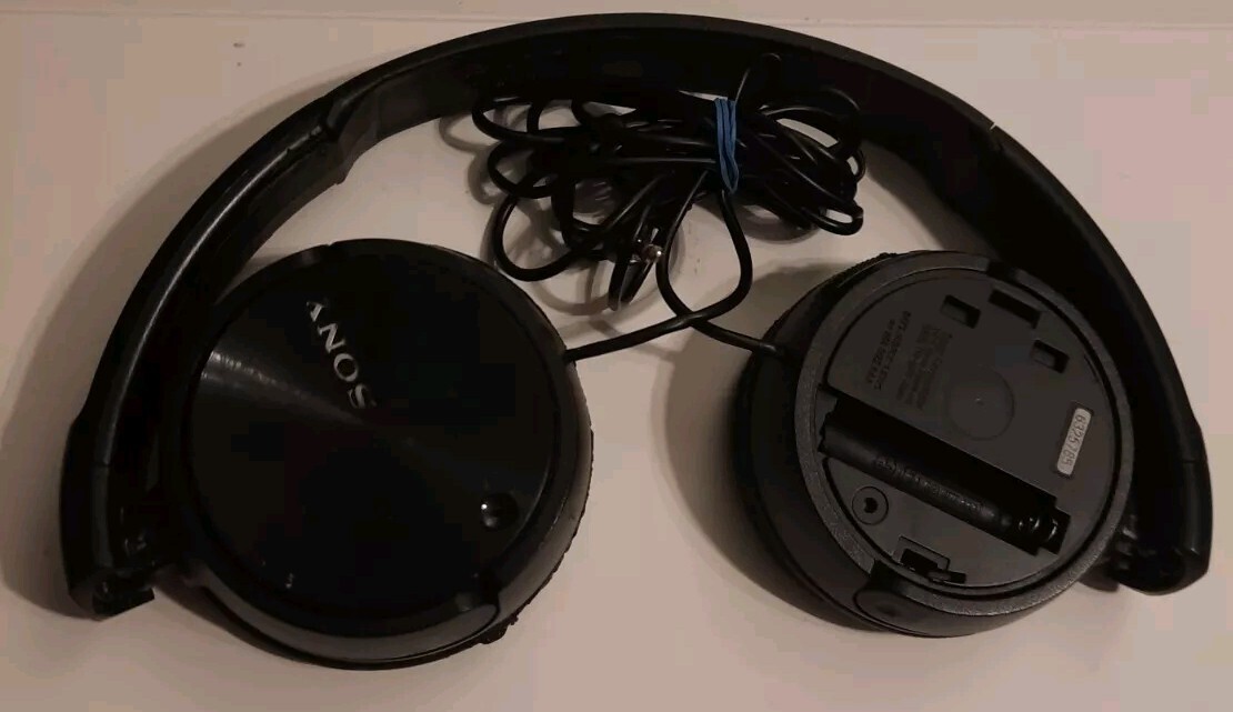 Sony MDR-ZX110NC Wireless Noise Cancelling Headphones in Black-image