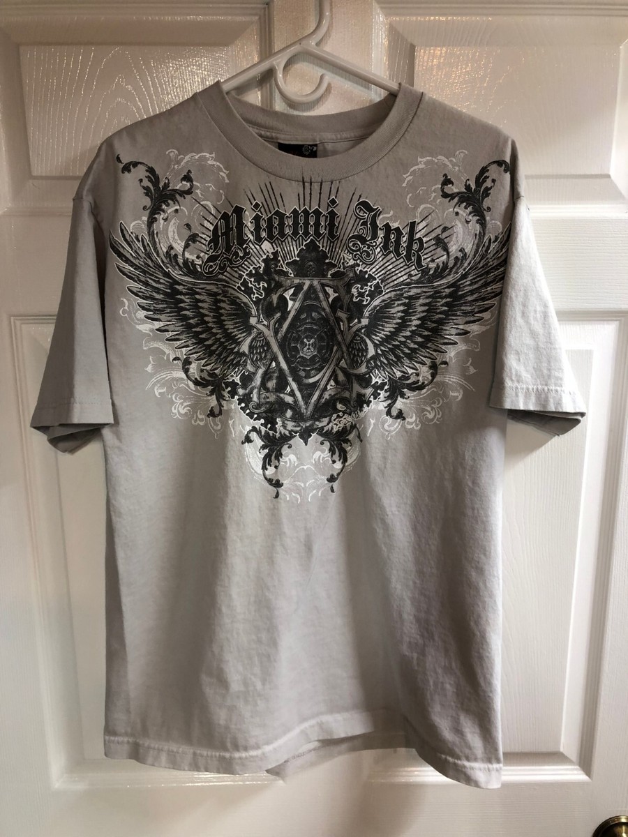 Original Miami Ink Vintage Y2K Gray Wings T Shirt Large Graphic