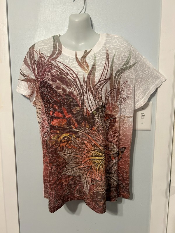 Women's Lane Bryant Floral Multi-Color Sequin Top with Short Sleeve   Size 18/20