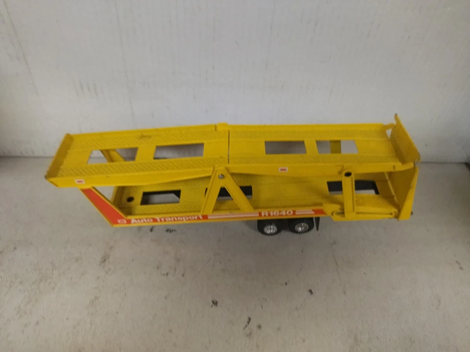 REMOLQUE/TRAILER R1640 CAR TRANSPORTER /apx 1:64 MAISTO NO BOX - Imagen 2 de 4