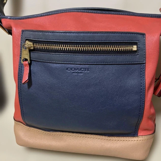 Bolso de Mano COACH 19995 Legacy Colorblock Flecos Cuero Acolchado Raro Usado Foto 4 de 4
