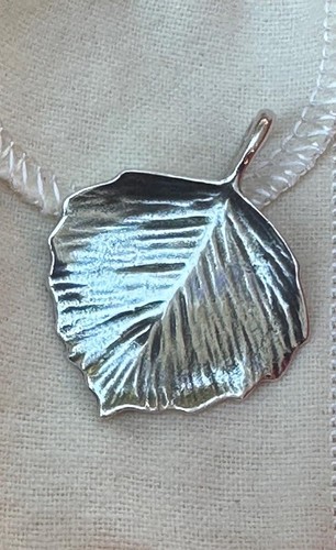 James Avery Retired Fall Leaf Pendant