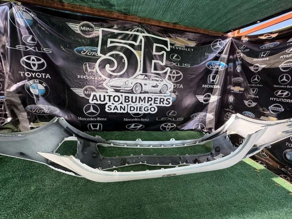 2018 - 2020 Kia Stinger Front Bumper Cover OEM 86510-J5000 - Изображение 4 из 4