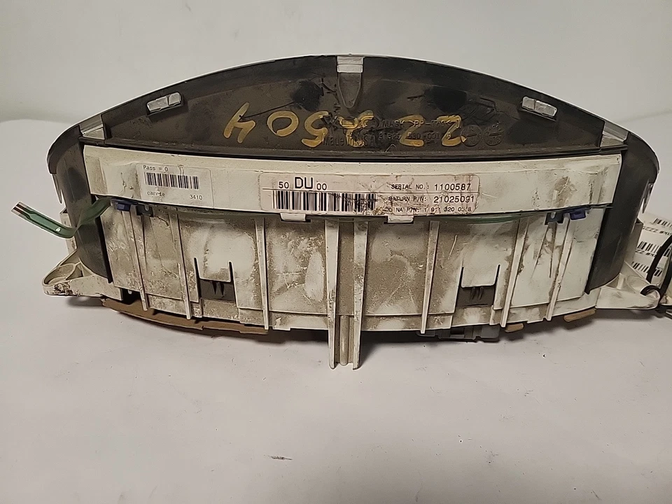 2000-2001 Saturn Sl2 Speedometer Instrument Cluster Gauges B8FOO GG5 - Image 2 of 4