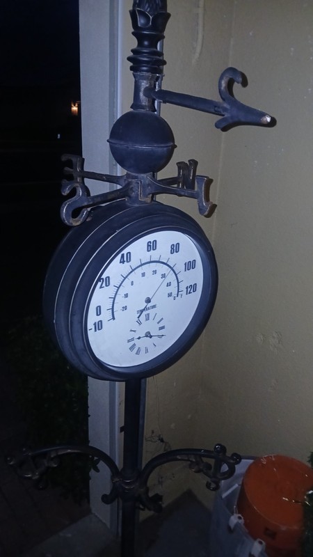 Black Metal Antique Outdoor Round Analog Porch Thermometer Decorative Wall Mount