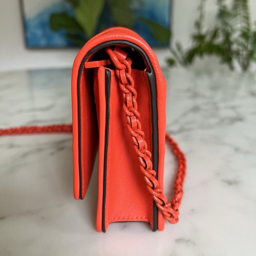 NWT Tory Burch Fleming Soft Chain Wallet Sour Cherry Leather Chain Crossbody - Picture 5 of 15