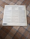 Picture 4 of 9