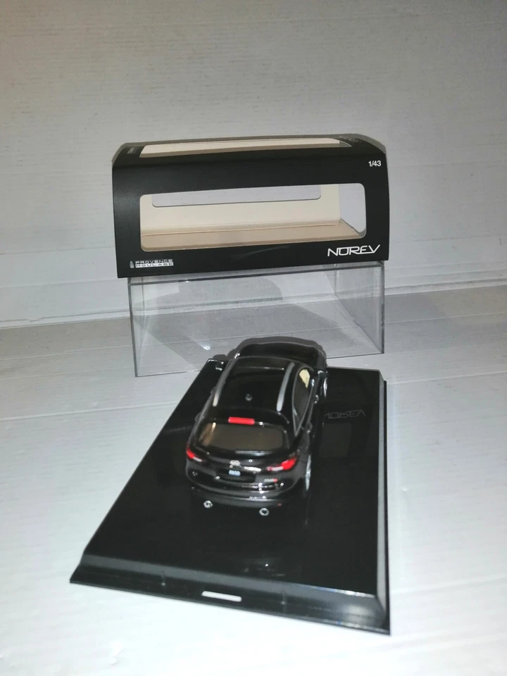 NISSAN INFINITY FX50S NOREV SCALA 1/43 - Immagine 4 di 4