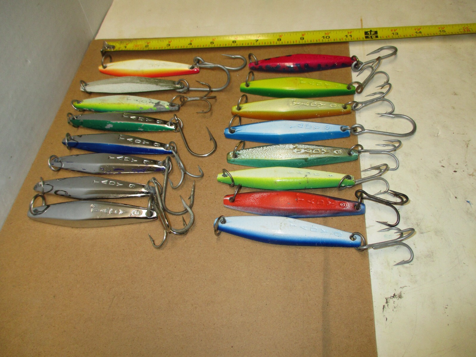 VINTAGE TUNA LURES TADY 9 HEAVY JIGS SET OF 16 JIGS NEW/USED ****VERY NICE**** - Image 2