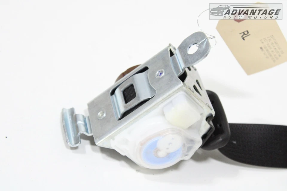 CADILLAC XTS 2013-2019 segunda fila trasero lado izquierdo cinturón de seguridad retractor OEM Foto 2 de 4