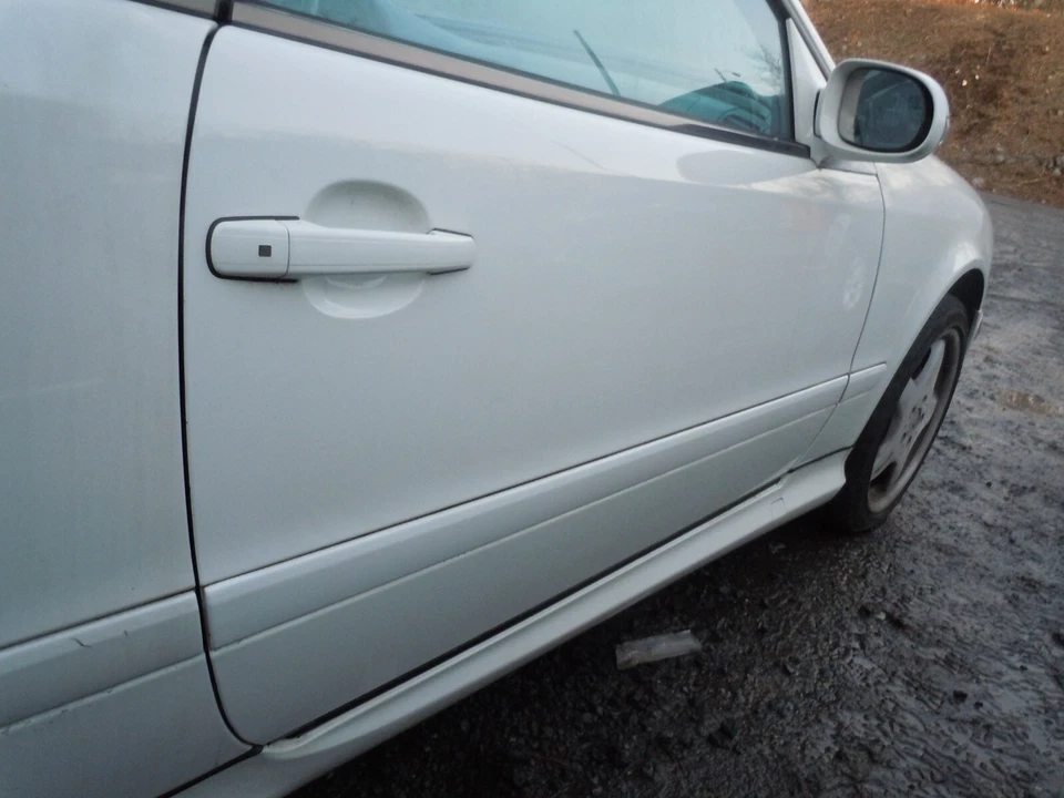 2000-2003 Mercedes-Benz CLK430 Conv conjunto de porta dianteira passageiro direito fabricante de equipamento original 143 - Imagem 2 de 3