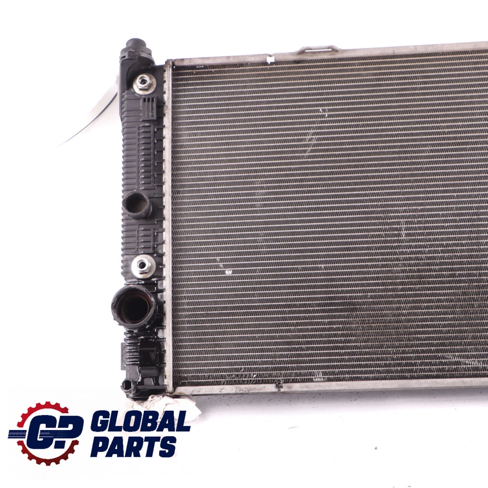 Radiatore liquido raffreddamento Mercedes W204 OM651 Diesel A2045003603 - Immagine 2 di 4