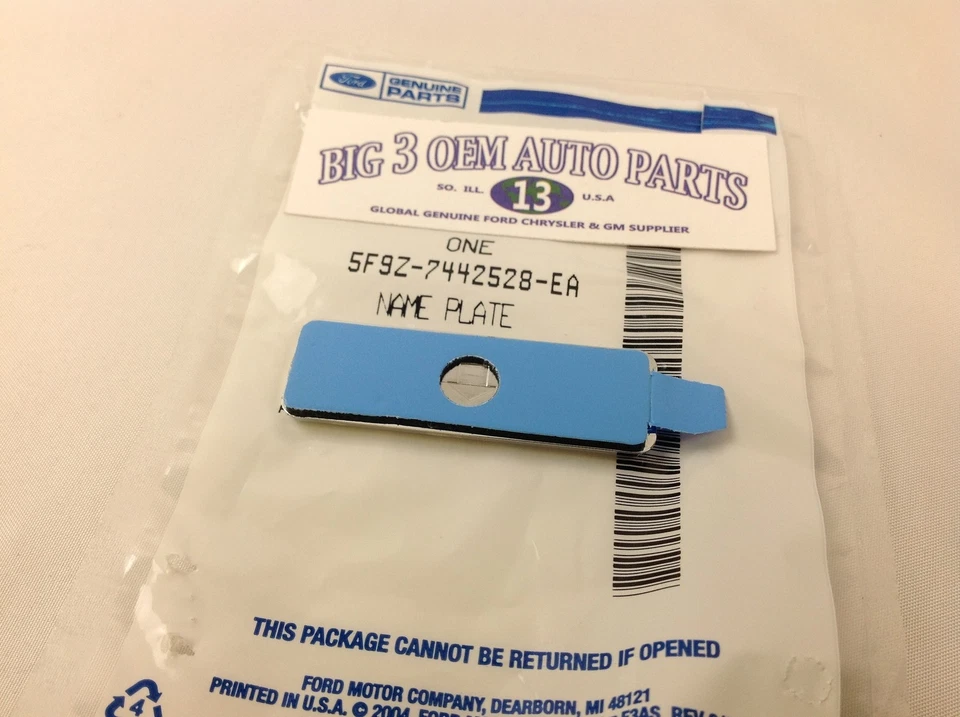 Ford Fusion Flex Taurus Edge Fivehundred Freestyle AWD NAMEPLATE EMBLEM new OEM - Image 2 of 2