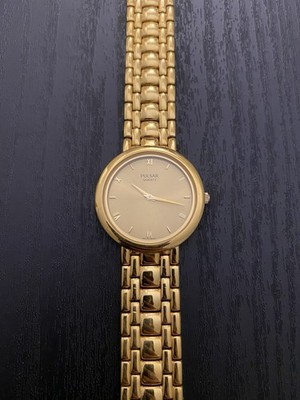 Vintage Pulsar by Seiko V700-X018 Gold Tone 34mm Watch