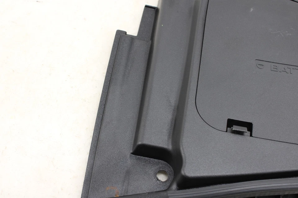 2014-2022 Infiniti Q50 Battery Cover W/ Trim 648944GF0A OEM ND7 - Image 4 of 4