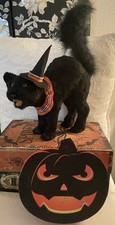 Halloween Black 16  Standing SCAREDY-CAT with Feather Tail  Jack-O-Lantern Box