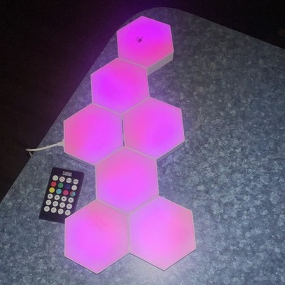 SARINA Hexagon LED Wall Panel Light Color-Changing LED with Remote Control
