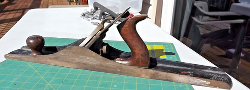Vintage Stanley Bailey No. 7 Smooth Bottom Carpenters Wood Plane