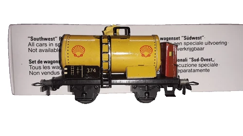 MARKLIN HO  374 .6   SHELL TANK CAR  1947  TINPLATE  BK 4.2 COUPLINGS  EXCELLENT - Image 2 of 4