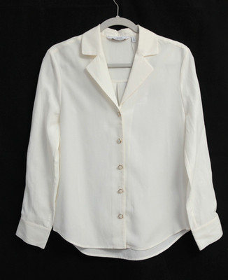 Paris Atelier Women V-Neck Ivory Color Blouse/Top Long Sleeves Buttons Size Lg