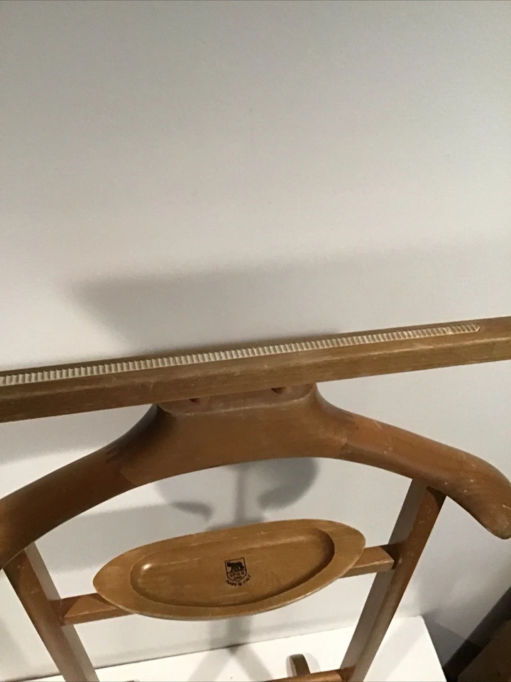 Vintage SPQR Made in Italy Wood Valet Butler Stand Light Blonde Color 42" Tall - Image 4 of 4