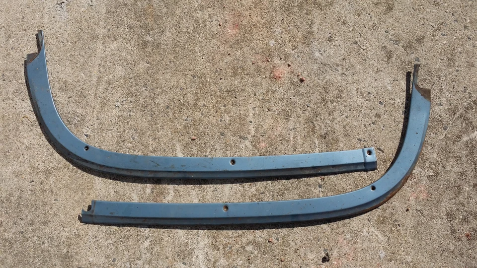 Windshield dash moulding trim 1961 1962 63 Chrysler 300 300G/H/J Newport Winsor Foto 3 de 4