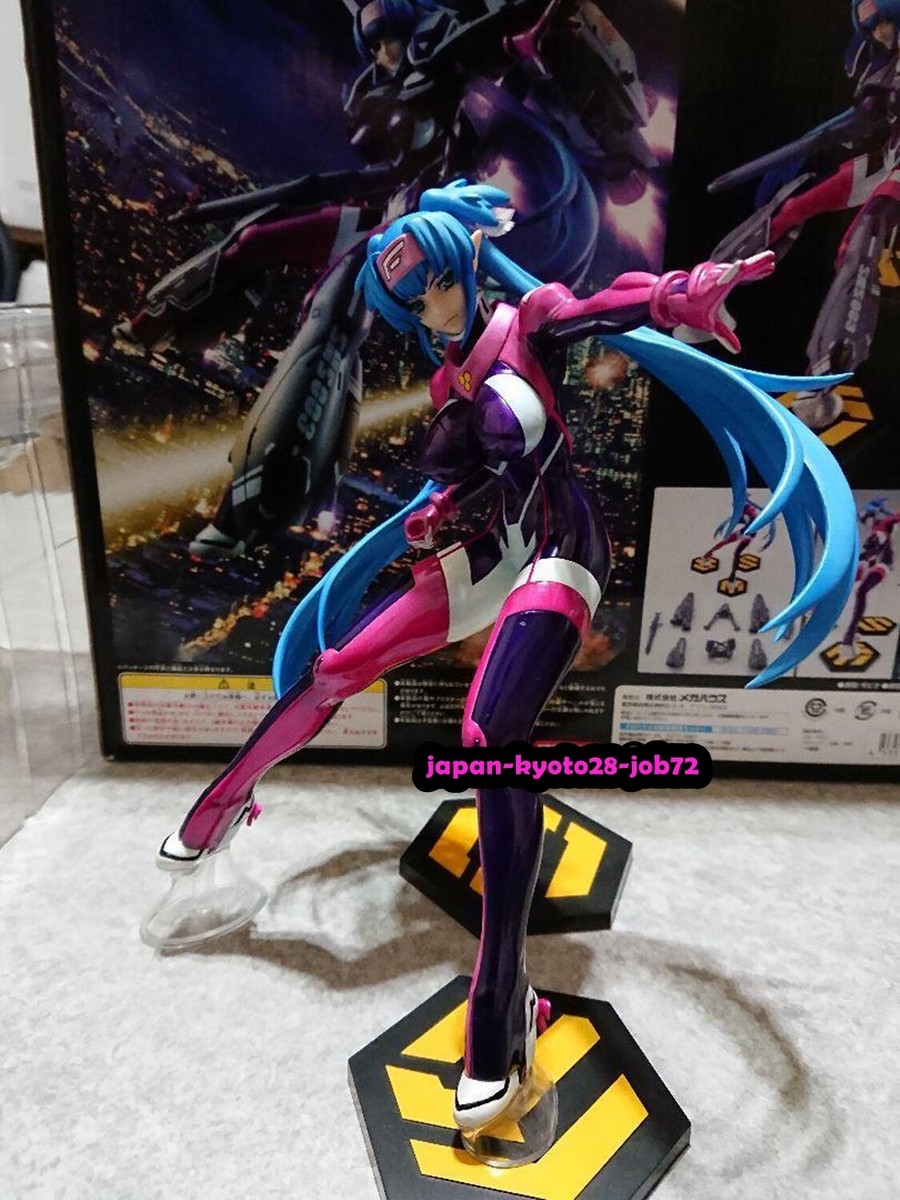 Excellent Model Macross F Klan Klang Armored Ver. Figure
