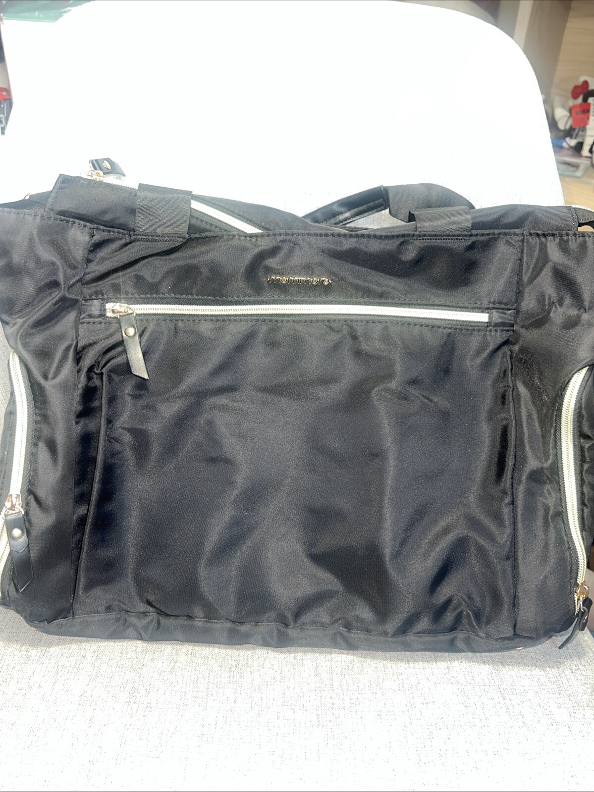 Mommore Breast Pump and Diaper Bag Preowned Like New-image