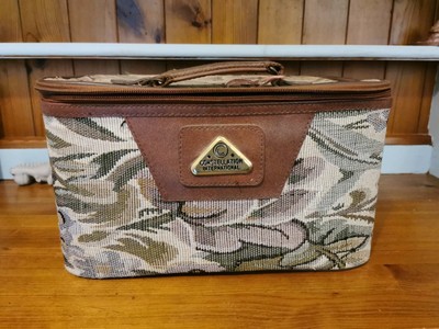 constellation vanity case