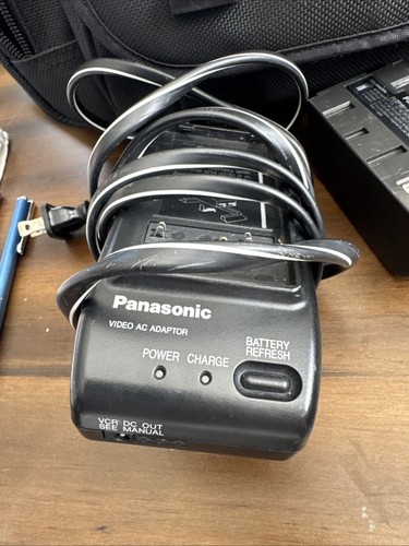 Panasonic Palmcorder PV-L550D 150x Digital VHS C, CN Bag, Not Working. Read Desc - Picture 7 of 13
