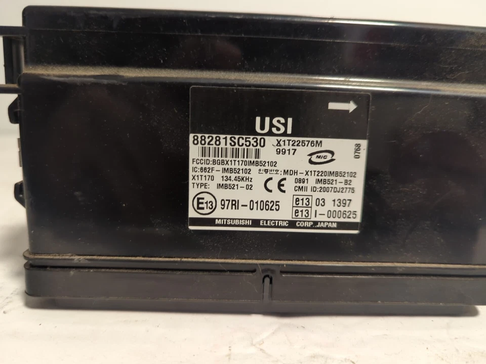 Módulo de control de carrocería de alarma antirrobo Subaru Forester 2010 88281SC530 OEM Foto 2 de 4