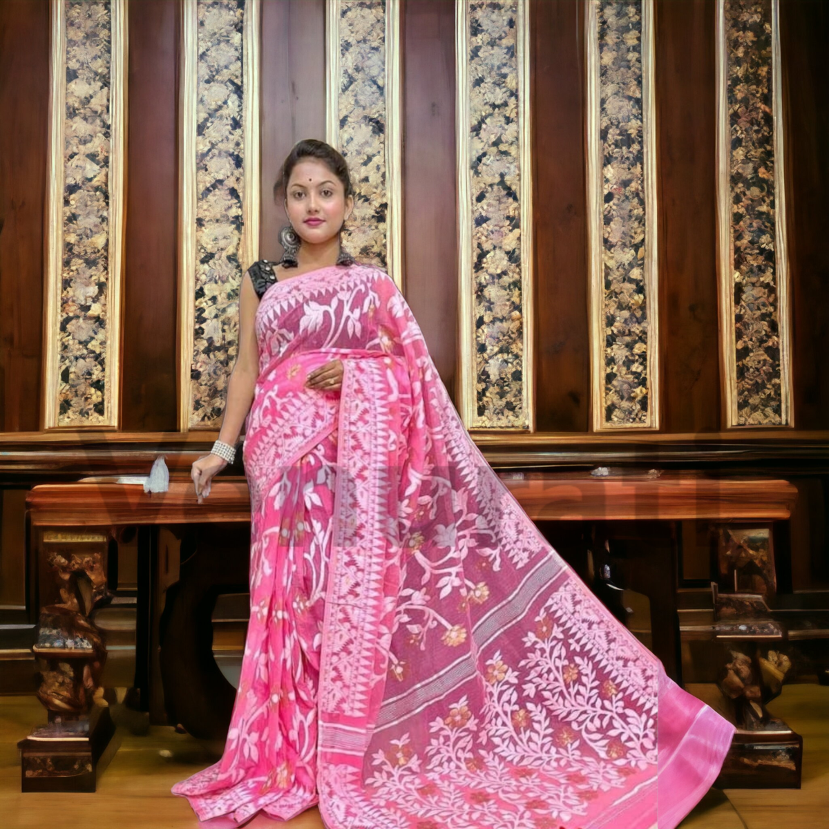 Authentic Dhakai Jamdani Saree Floral Work Soft and Comfortable