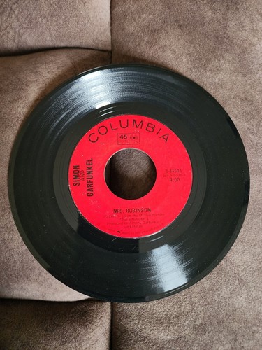 Simon & Garfunkel~ Mrs. Robinson / Old Friends Bookends 1968 45 RPM 7" Vinyl