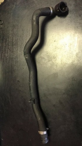 BMW 1 3er E82 E90 E91 E92 Diesel N47 Motor Wasserpumpe Schlauch Leitung 9127403