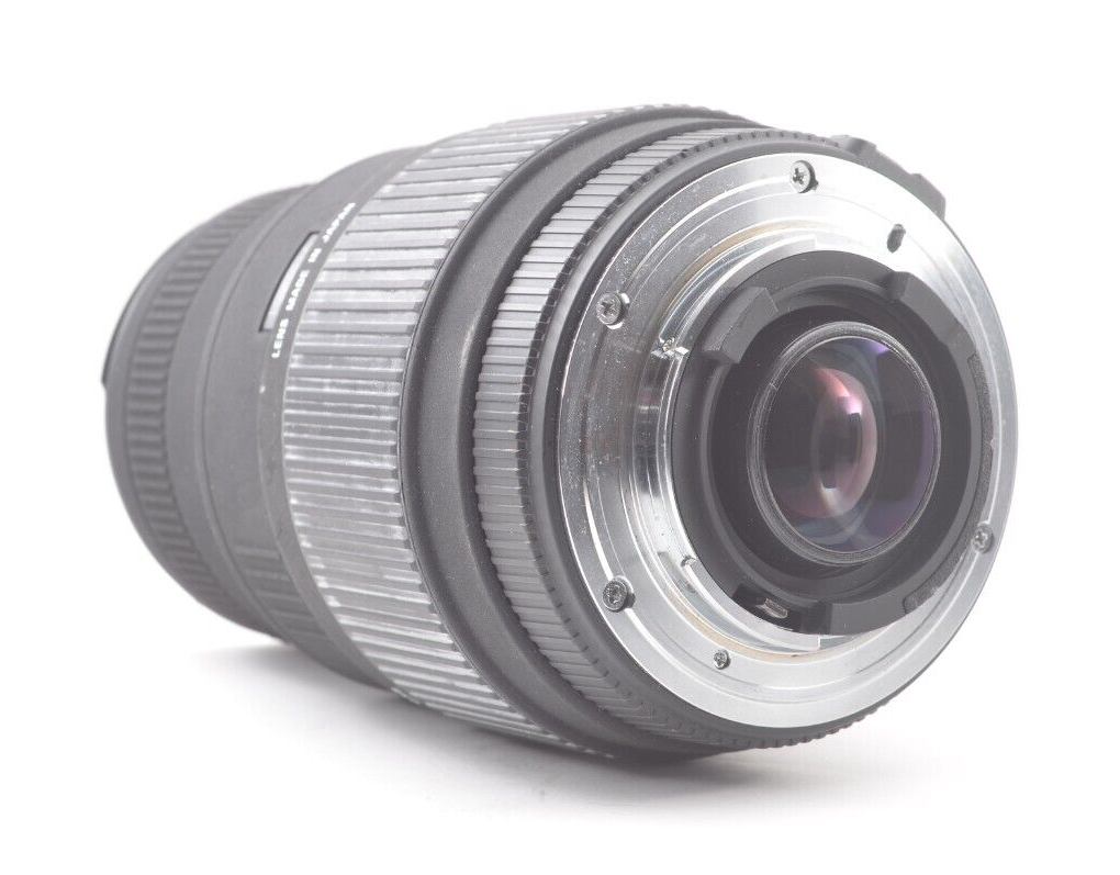 Mint】SIGMA DG 70-300mm f/4-5.6 Telephoto Zoom Lens for