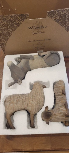 New Willow Tree Christmas Story Gentle Animals of the Stable by Susan Lordi 2008
