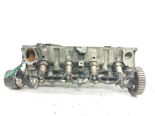 Culasse pour PEUGEOT 206 XT 2000 mode 5351224