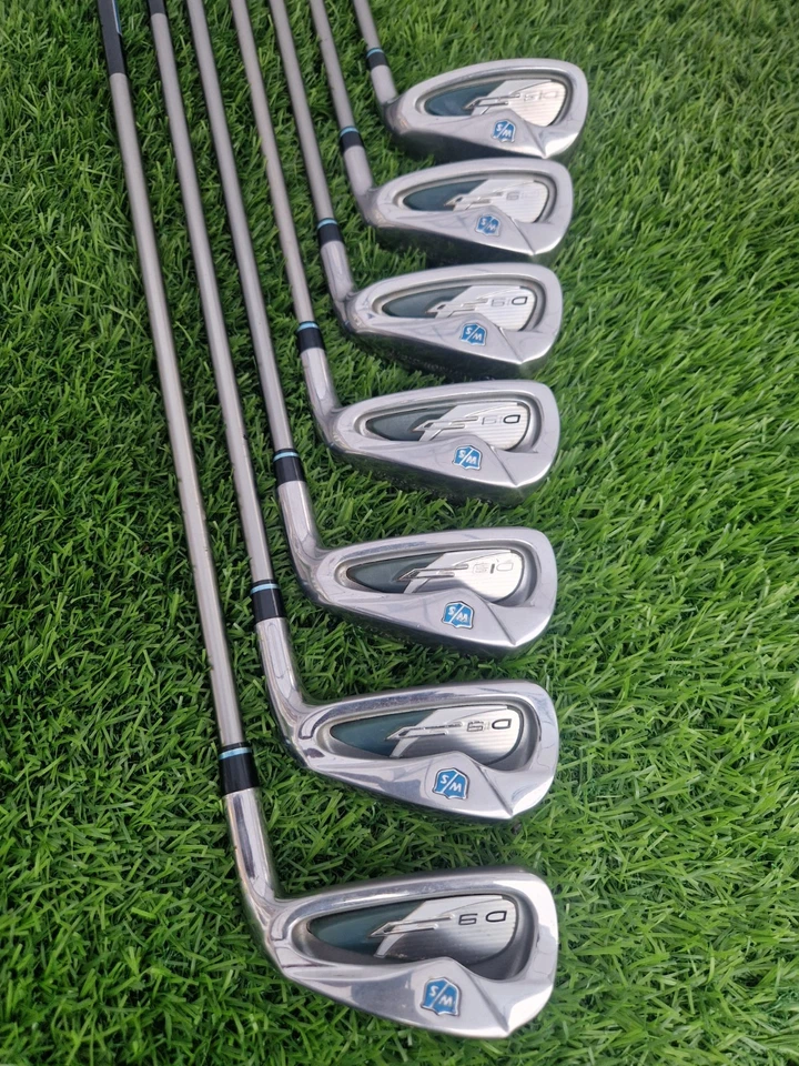 Wilson Staff Di9 Irons 5-SW - Ladies Flex Graphite Shafts - Right Handed - Image 2 of 4