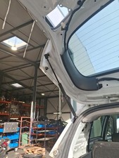 Verin de hayon / de capot Kia SPORTAGE