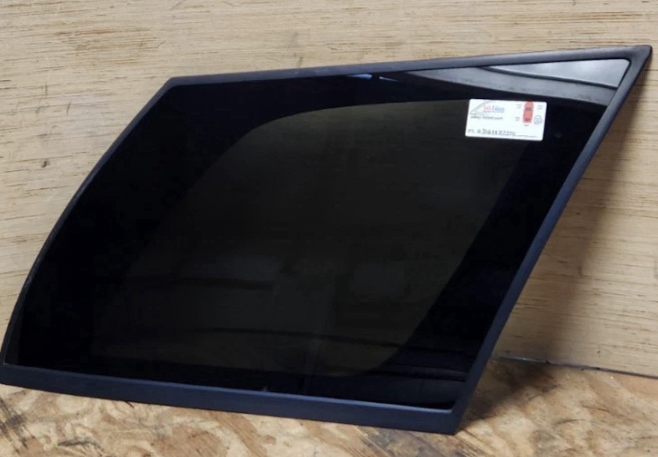 Rear Right OEM Quarter Glass Fits 2002-2005 Trailblazer DQ9973YPY