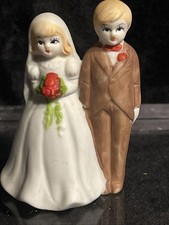 Vintage Bride Groom Wedding Cake Topper Roses Blue Eyes