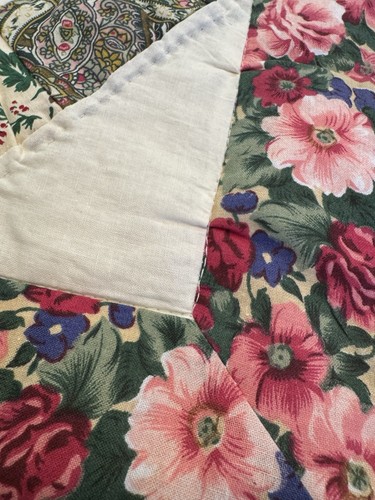 2 ~ NEW Vintage Pink Ivory Roses Patchwork Quilt Pillow Shams Standard Granny - Picture 8 of 11