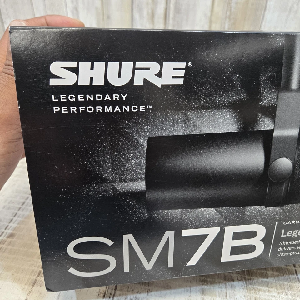 Shure SM7B Professional Cardioid Dynamic Studio Vocal Microphone SM-7B - Image 2 of 4