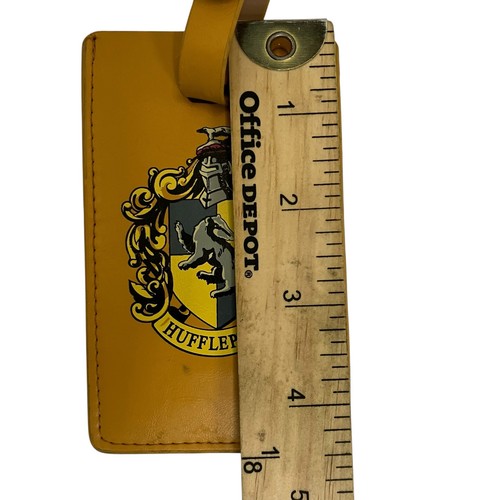 Universal Studios Harry Potter Yellow Hufflepuff House Crest Luggage Tag - Picture 7 of 8