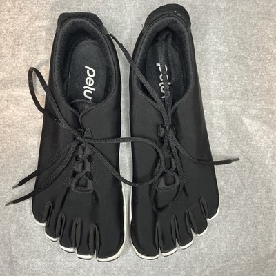 Peluva Strand Womens Size 10.5 Black White Trainer Barefoot Athletic Shoes