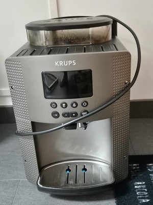 Krups Essential Pisa EA81P070