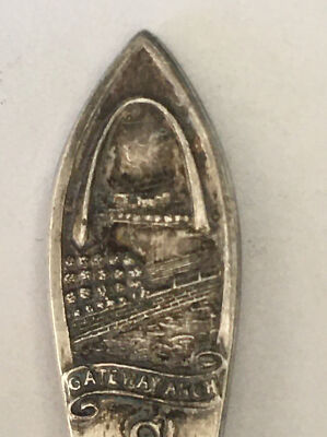 Vintage Souvenir Spoon US Collectible Gateway Arch St. Louis Missouri