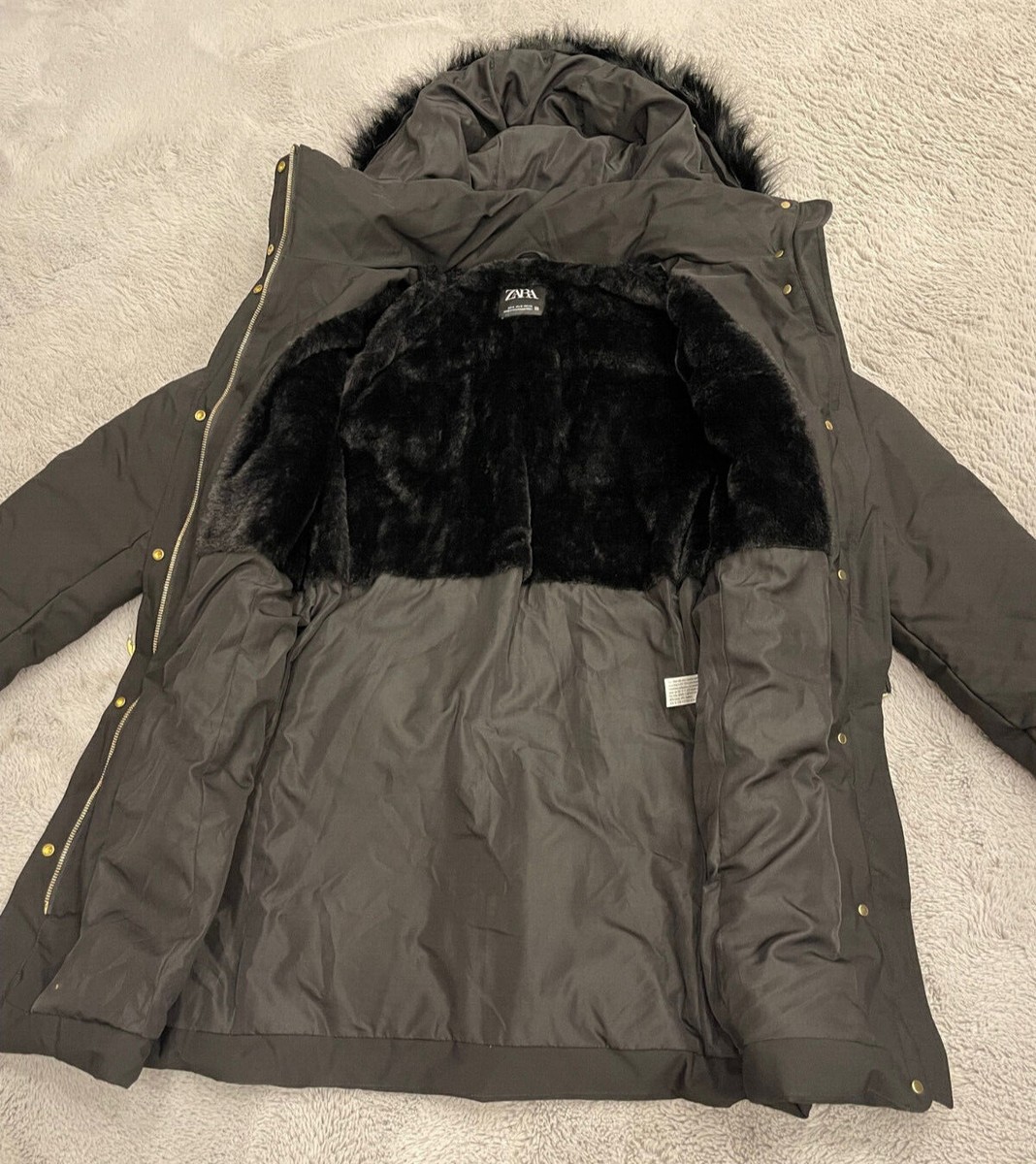 Zara Black Hooded Woman's Long Sleeve Faux Fur Trim Puffer